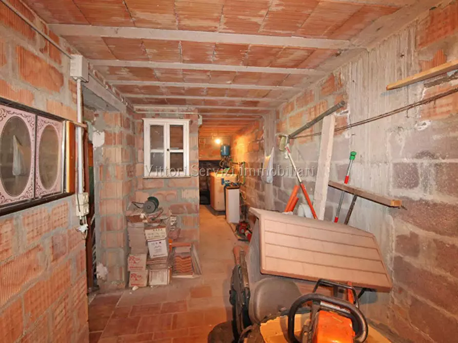 Immagine 22 di Villa in vendita  in via Marche a Montepulciano