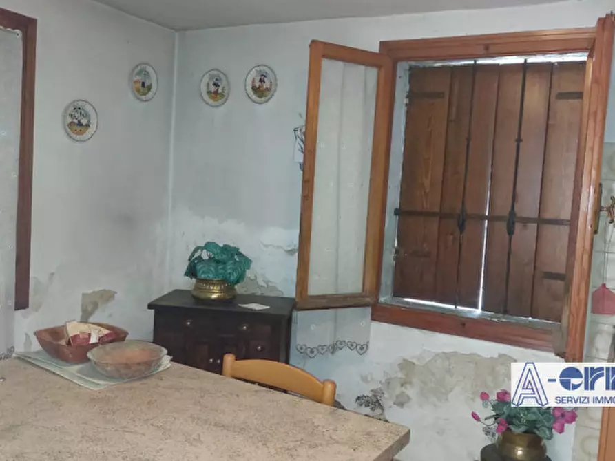 Immagine 15 di Casa bifamiliare in vendita  in via general Giardino a Solagna