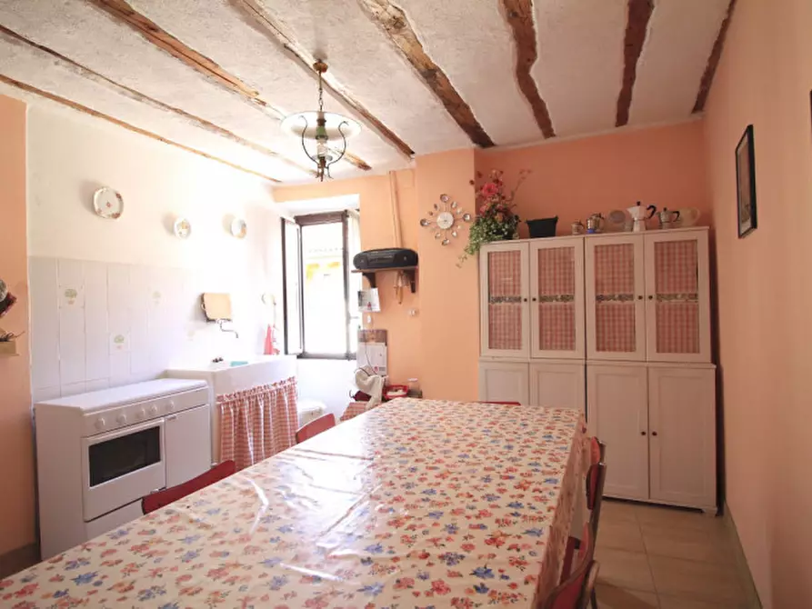 Immagine 8 di Casa indipendente in vendita  in Frazione Por a Pieve Di Bono-Prezzo