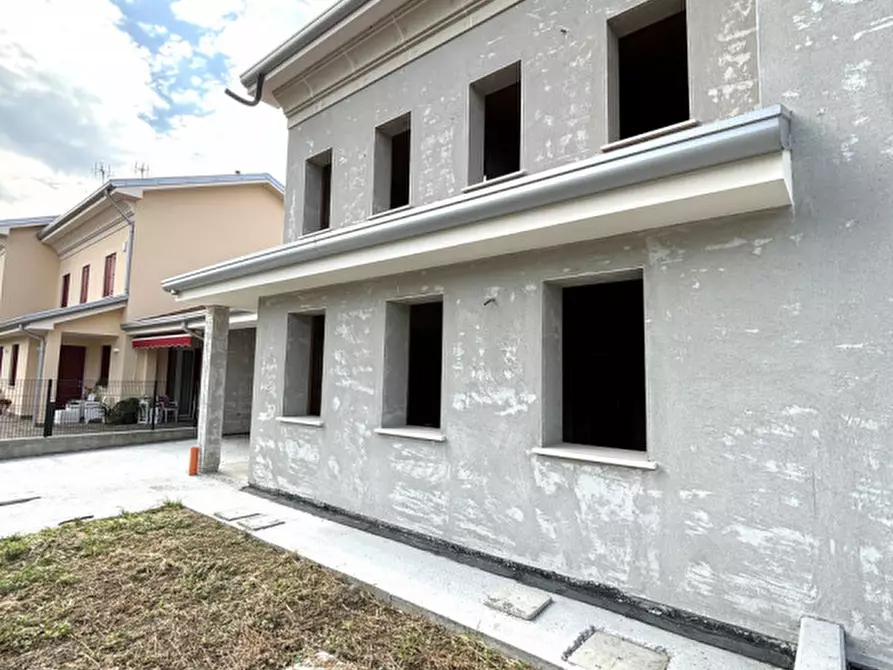 Immagine 2 di Casa bifamiliare in vendita  a Conselve