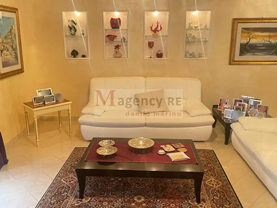 Immagine 3 di Villetta a schiera in vendita  in 16 Via Baracchelle a Reggio Di Calabria