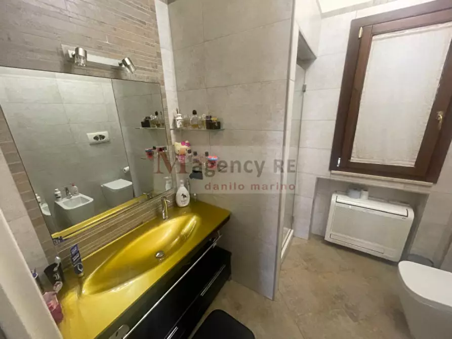 Immagine 19 di Villetta a schiera in vendita  in 16 Via Baracchelle a Reggio Di Calabria