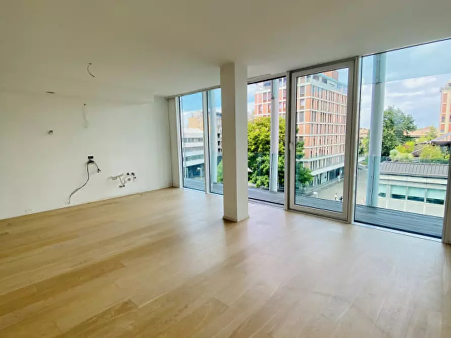 Immagine 3 di Appartamento in vendita  in largo europa a Padova