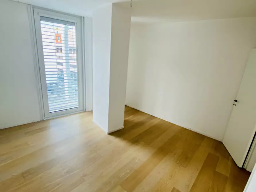 Immagine 5 di Appartamento in vendita  in largo europa a Padova