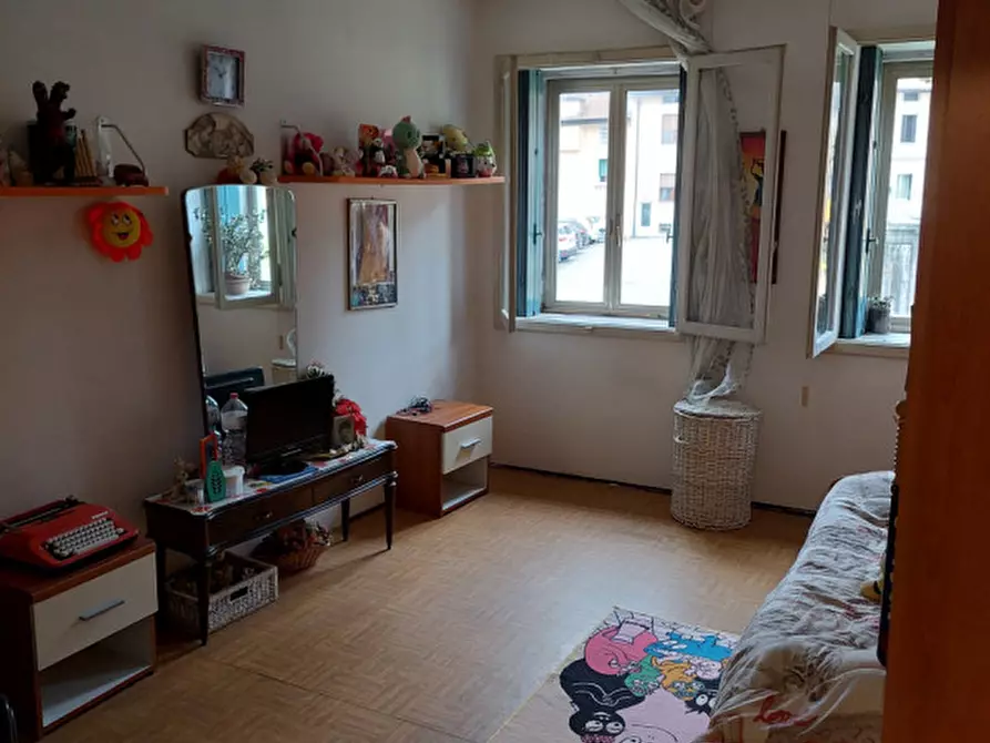 Immagine 9 di Villetta a schiera in vendita  in Via Breganze 9 a Torrebelvicino