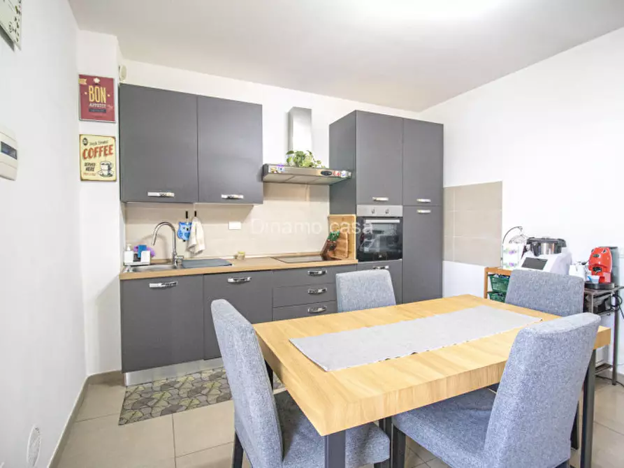 Immagine 3 di Appartamento in vendita  in Via Fratelli Rosselli a Montemurlo