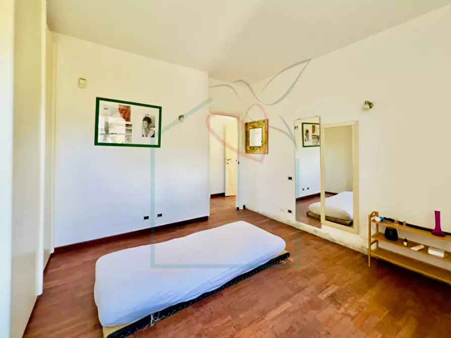 Immagine 16 di Villetta a schiera in vendita  in via mulino del piano a Castelnuovo Magra