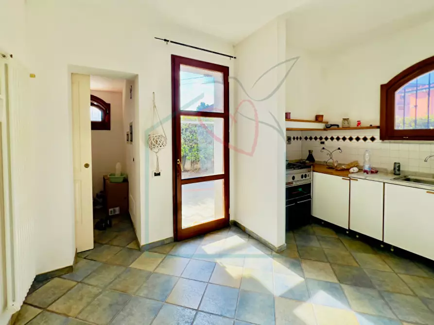 Immagine 19 di Villetta a schiera in vendita  in via mulino del piano a Castelnuovo Magra