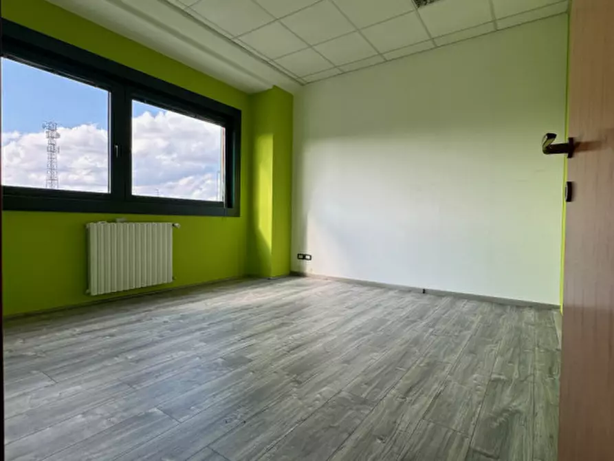 Immagine 15 di Ufficio in affitto  in via Po a Pianiga