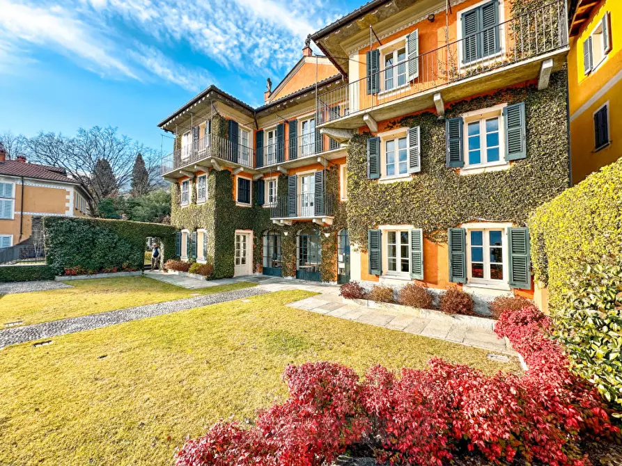 Immagine 22 di Palazzo in vendita  in via giovanni polli, 11 a Oggebbio