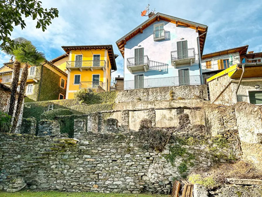 Immagine 31 di Palazzo in vendita  in via giovanni polli, 11 a Oggebbio