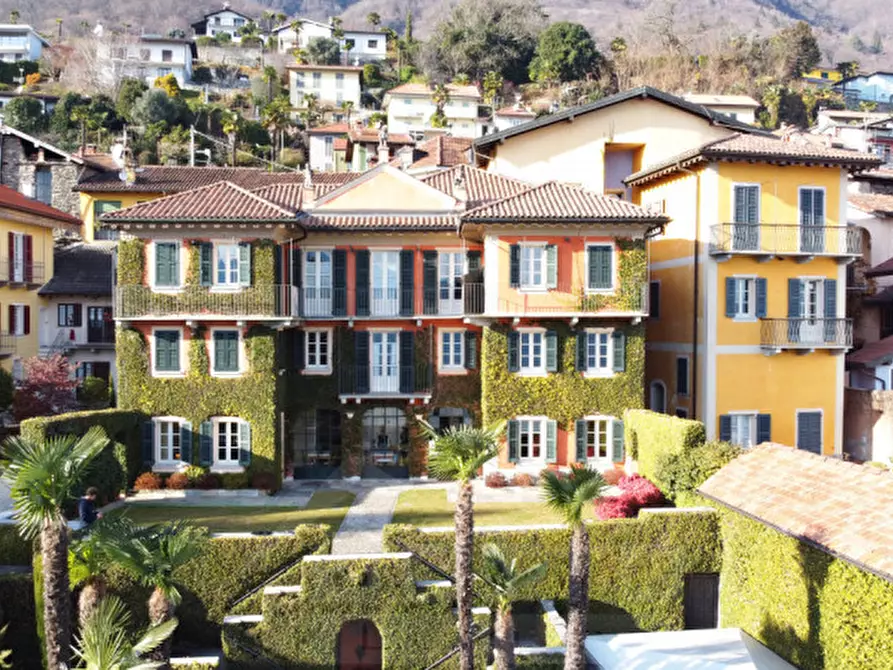 Immagine 32 di Palazzo in vendita  in via giovanni polli, 11 a Oggebbio