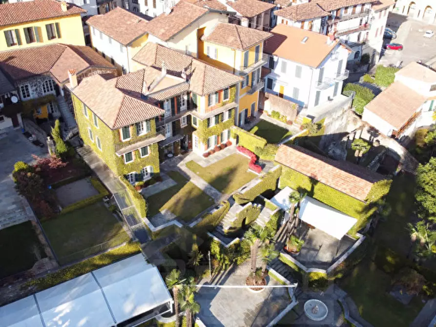 Immagine 34 di Palazzo in vendita  in via giovanni polli, 11 a Oggebbio