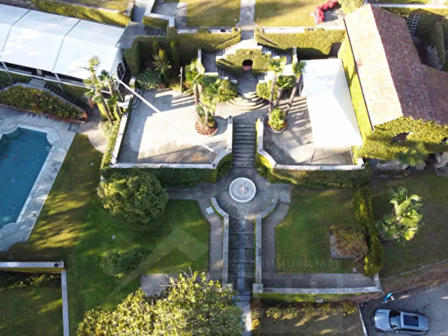 Immagine 35 di Palazzo in vendita  in via giovanni polli, 11 a Oggebbio