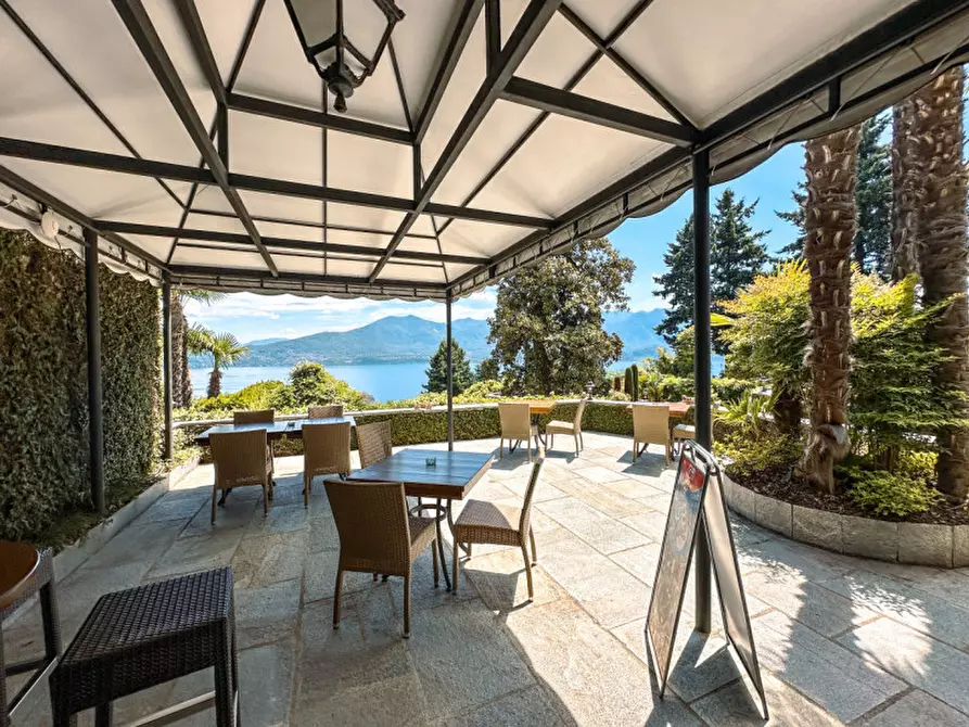 Immagine 46 di Palazzo in vendita  in via giovanni polli, 11 a Oggebbio