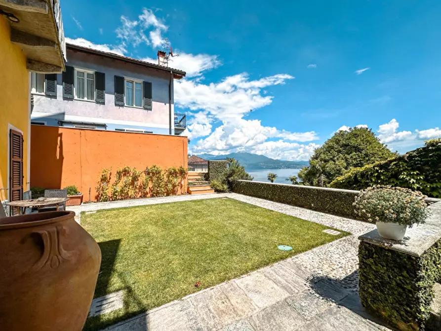 Immagine 55 di Palazzo in vendita  in via giovanni polli, 11 a Oggebbio