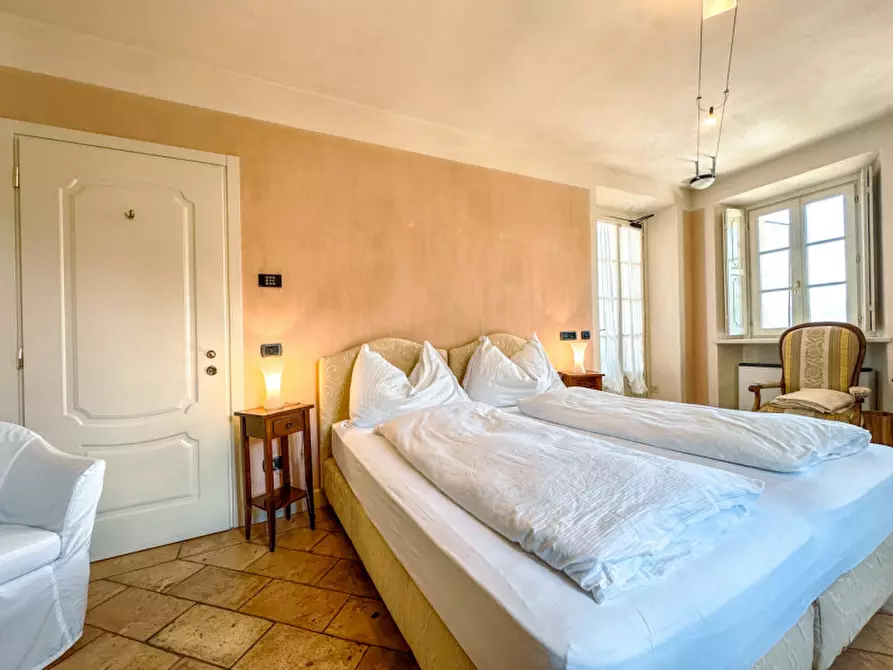 Immagine 70 di Palazzo in vendita  in via giovanni polli, 11 a Oggebbio