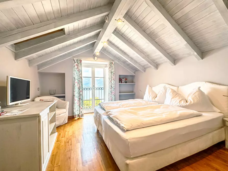 Immagine 72 di Palazzo in vendita  in via giovanni polli, 11 a Oggebbio