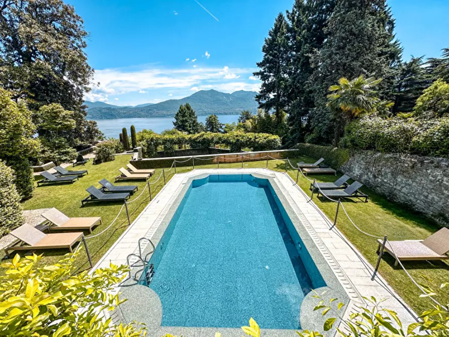 Immagine 74 di Palazzo in vendita  in via giovanni polli, 11 a Oggebbio