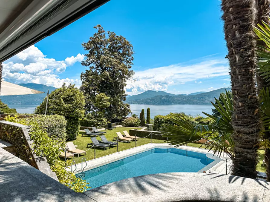 Immagine 76 di Palazzo in vendita  in via giovanni polli, 11 a Oggebbio