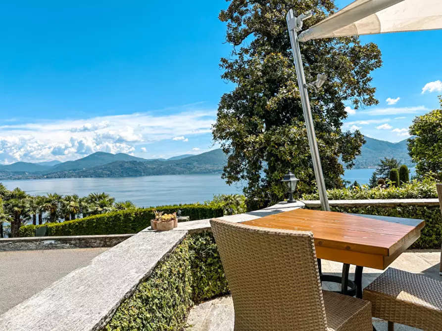 Immagine 80 di Palazzo in vendita  in via giovanni polli, 11 a Oggebbio