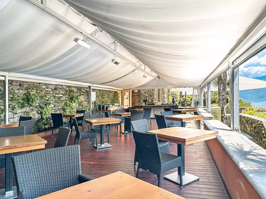 Immagine 85 di Palazzo in vendita  in via giovanni polli, 11 a Oggebbio