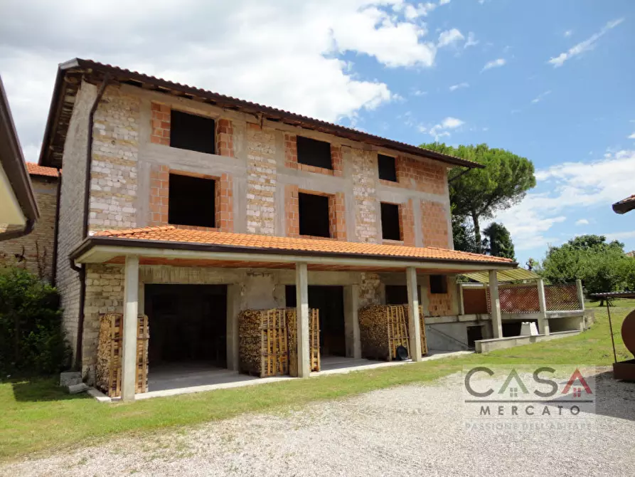 Immagine 1 di Rustico / casale in vendita  in Via Cesare Battisti a Cordenons