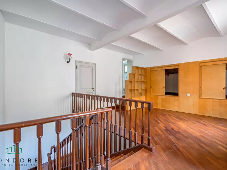 Immagine 40 di Appartamento in vendita  in Via Santo Stefano a Bologna