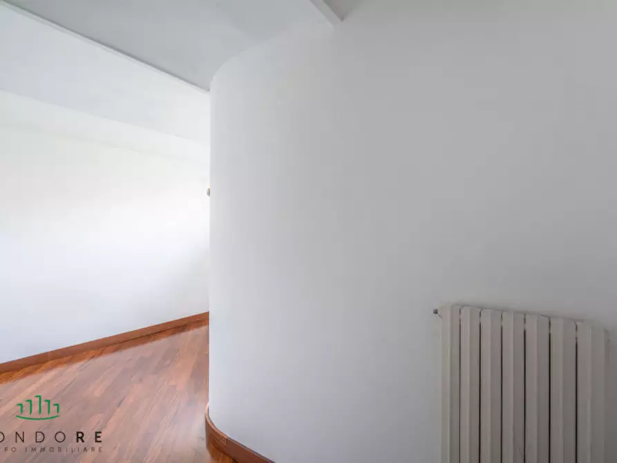 Immagine 52 di Appartamento in vendita  in Via Santo Stefano a Bologna