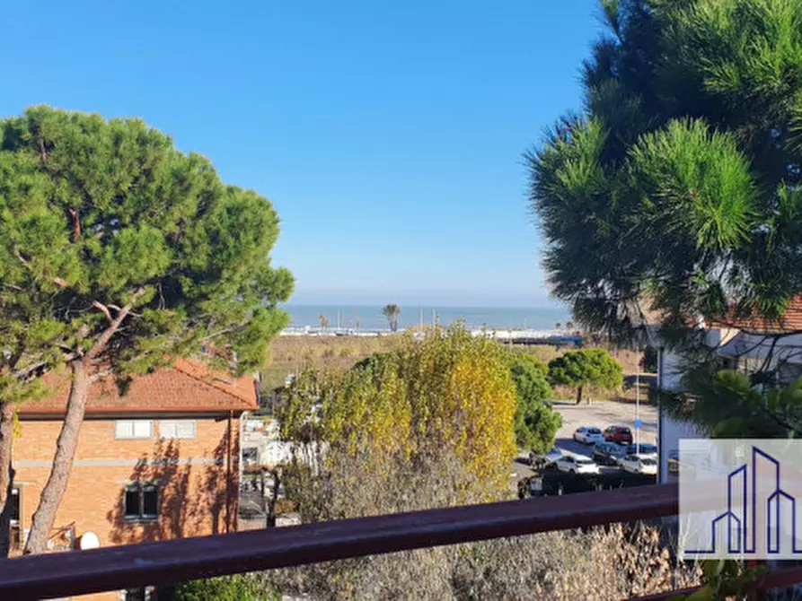 Immagine 1 di Appartamento in vendita  a Riccione