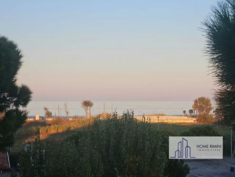 Immagine 2 di Appartamento in vendita  a Riccione