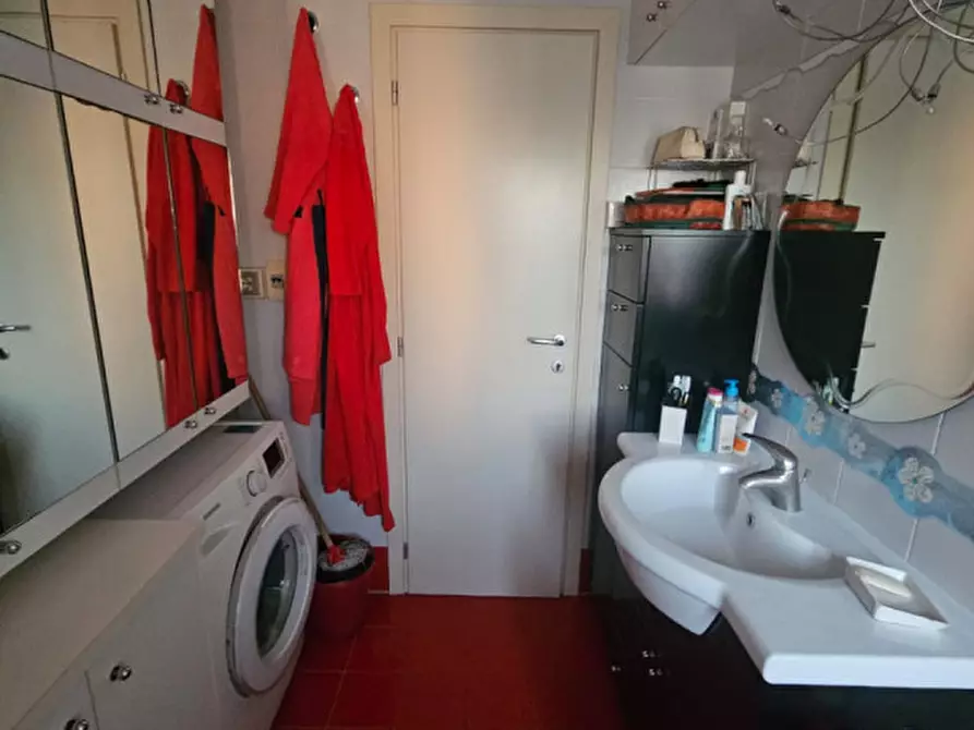 Immagine 31 di Appartamento in vendita  a Riccione