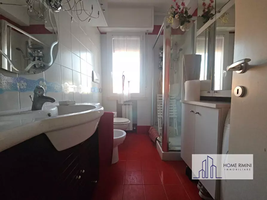 Immagine 32 di Appartamento in vendita  a Riccione