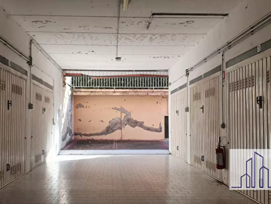 Immagine 37 di Appartamento in vendita  a Riccione