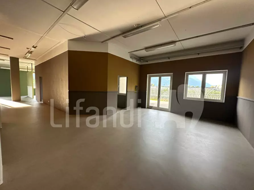 Immagine 16 di Negozio in affitto  a Egna .Neumarkt.