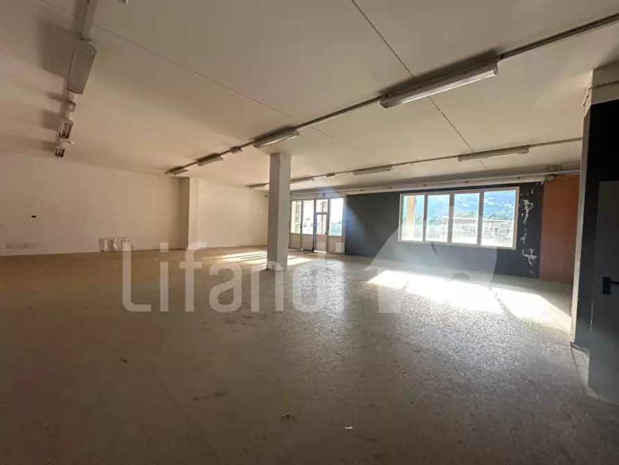 Immagine 24 di Negozio in affitto  a Egna .Neumarkt.