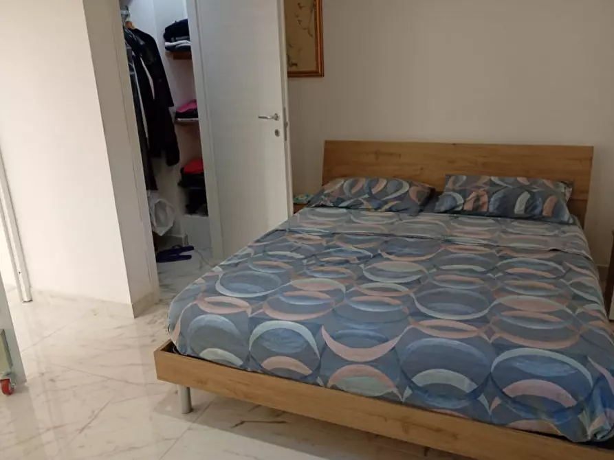 Immagine 50 di Appartamento in affitto  in via salvator rosa 139 a Napoli