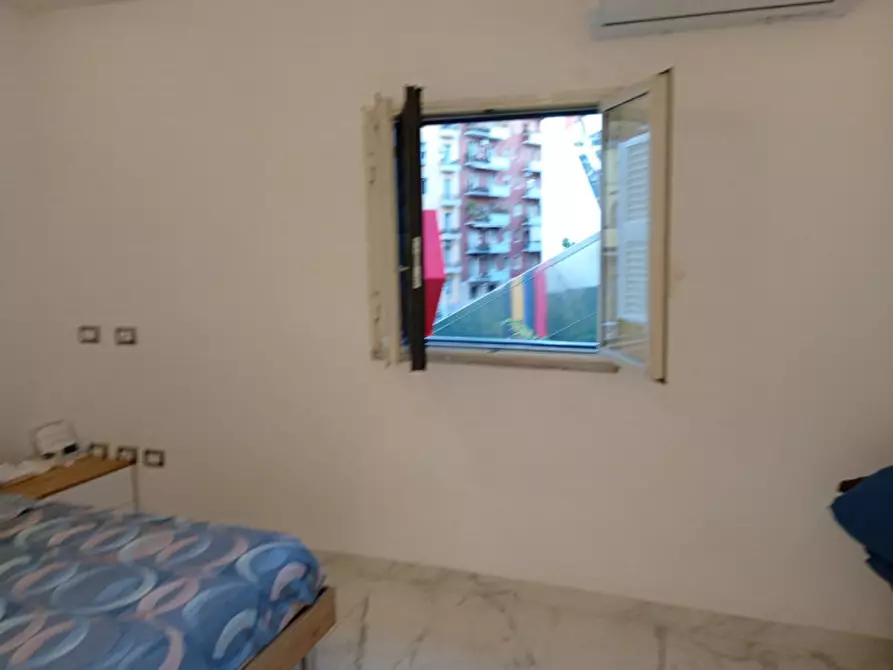 Immagine 55 di Appartamento in affitto  in via salvator rosa 139 a Napoli