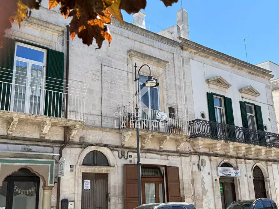 Immagine 1 di Casa indipendente in vendita  in via vincenzo bellini 98 a Martina Franca