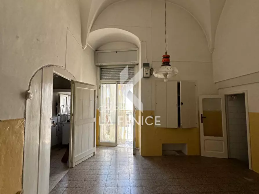 Immagine 10 di Casa indipendente in vendita  in via vincenzo bellini 98 a Martina Franca