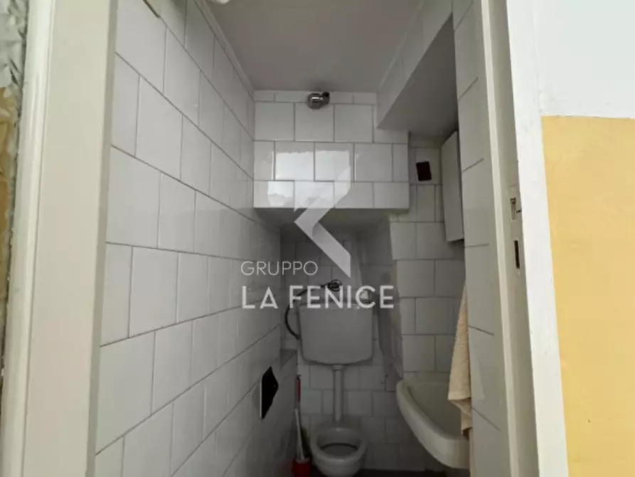 Immagine 14 di Casa indipendente in vendita  in via vincenzo bellini 98 a Martina Franca