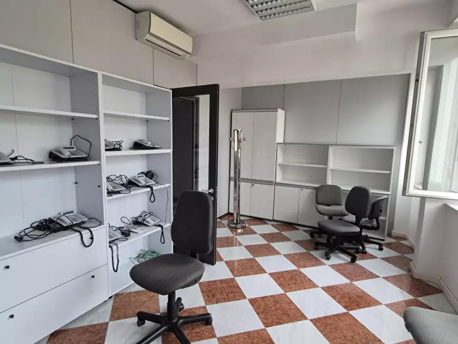 Immagine 9 di Ufficio in affitto  in Piazza Vittoria a Bolzano