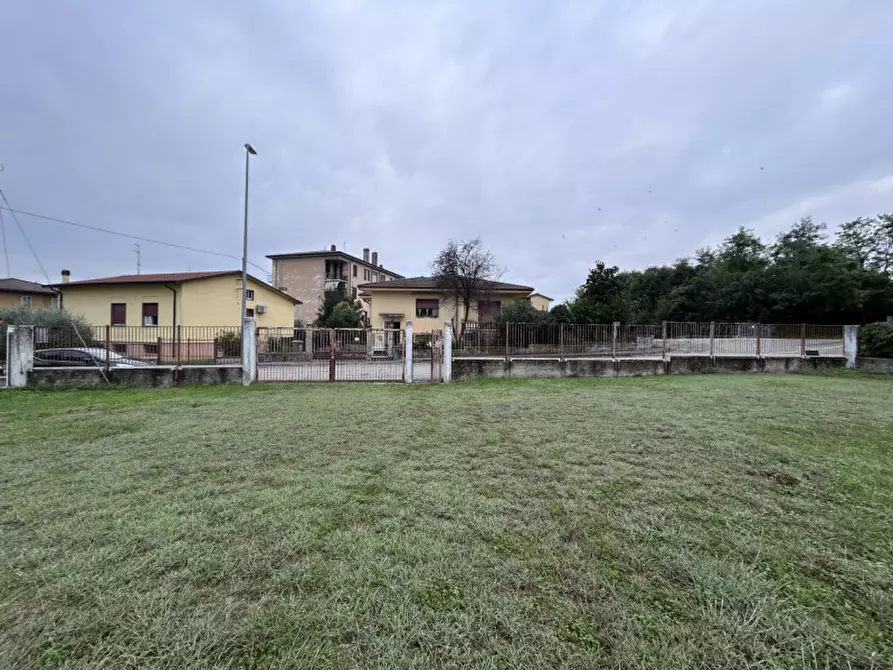 Immagine 2 di Terreno in vendita  a Sant'ambrogio Di Valpolicella