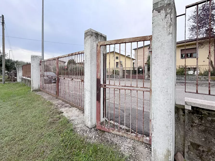 Immagine 9 di Terreno in vendita  a Sant'ambrogio Di Valpolicella
