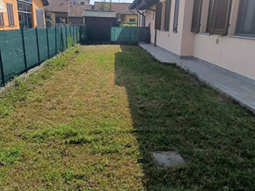 Immagine 15 di Villa in vendita  in Largo Borsellino 13 a Frassineto Po