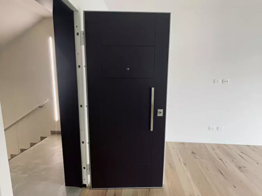 Immagine 2 di Appartamento in vendita  a Rubano