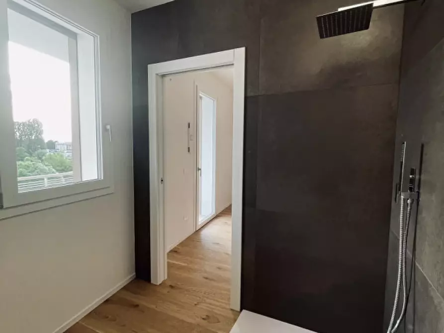 Immagine 15 di Appartamento in vendita  a Rubano