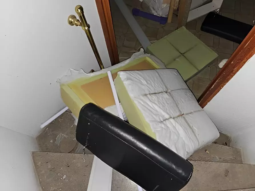 Immagine 5 di Attività commerciale in vendita  in via Della Chiesa, 42 a Prata Di Pordenone