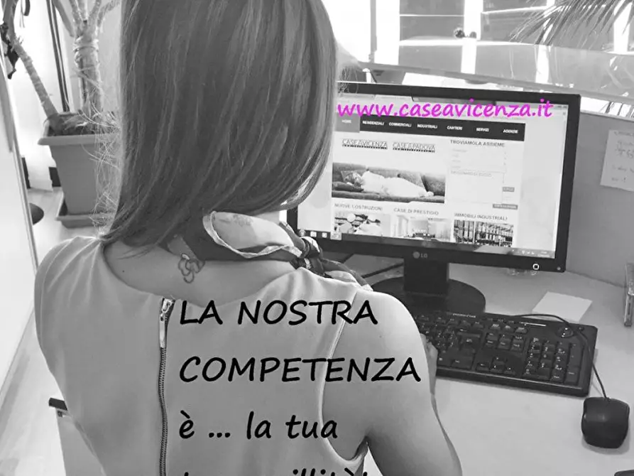 Immagine 11 di Negozio in affitto  in via roma a Montegalda