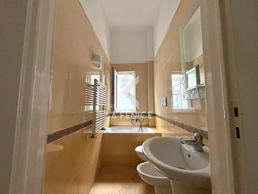 Immagine 22 di Appartamento in vendita  in corso dei mille a Martina Franca